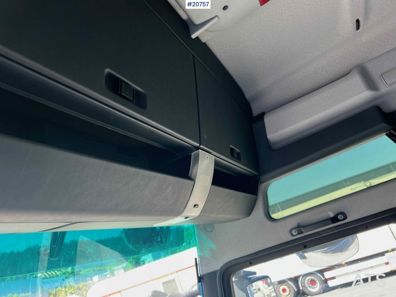 Sattelzugmaschine MAN TGX28.480 6x2 Trekkvogn m/ liten km-stand. SE VIDEO: das Bild 44 Sattelzugmaschine MAN TGX28.480 6x2 Trekkvogn m/ liten km-stand. SE VIDEO: das Bild 44