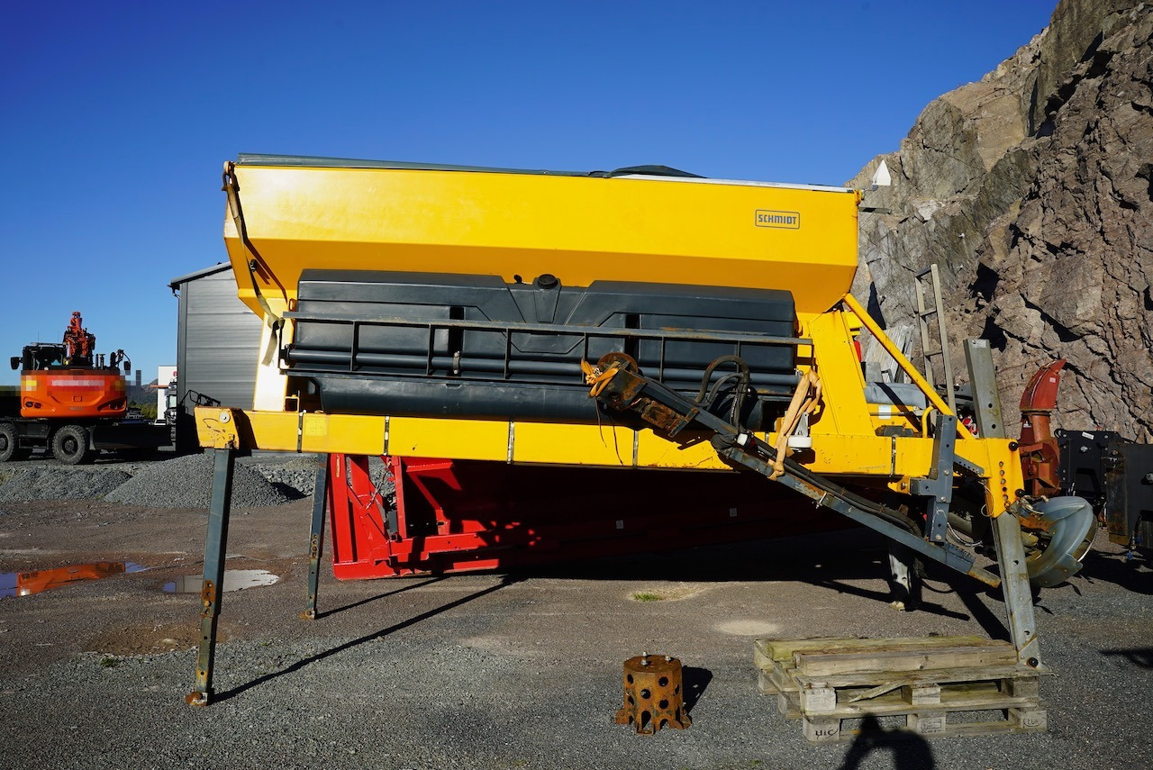 Schmidt Schmidt Stratos B70-36 sandstrøer med styringspanel - Salzstreuer: das Bild 2 Schmidt Schmidt Stratos B70-36 sandstrøer med styringspanel - Salzstreuer: das Bild 2