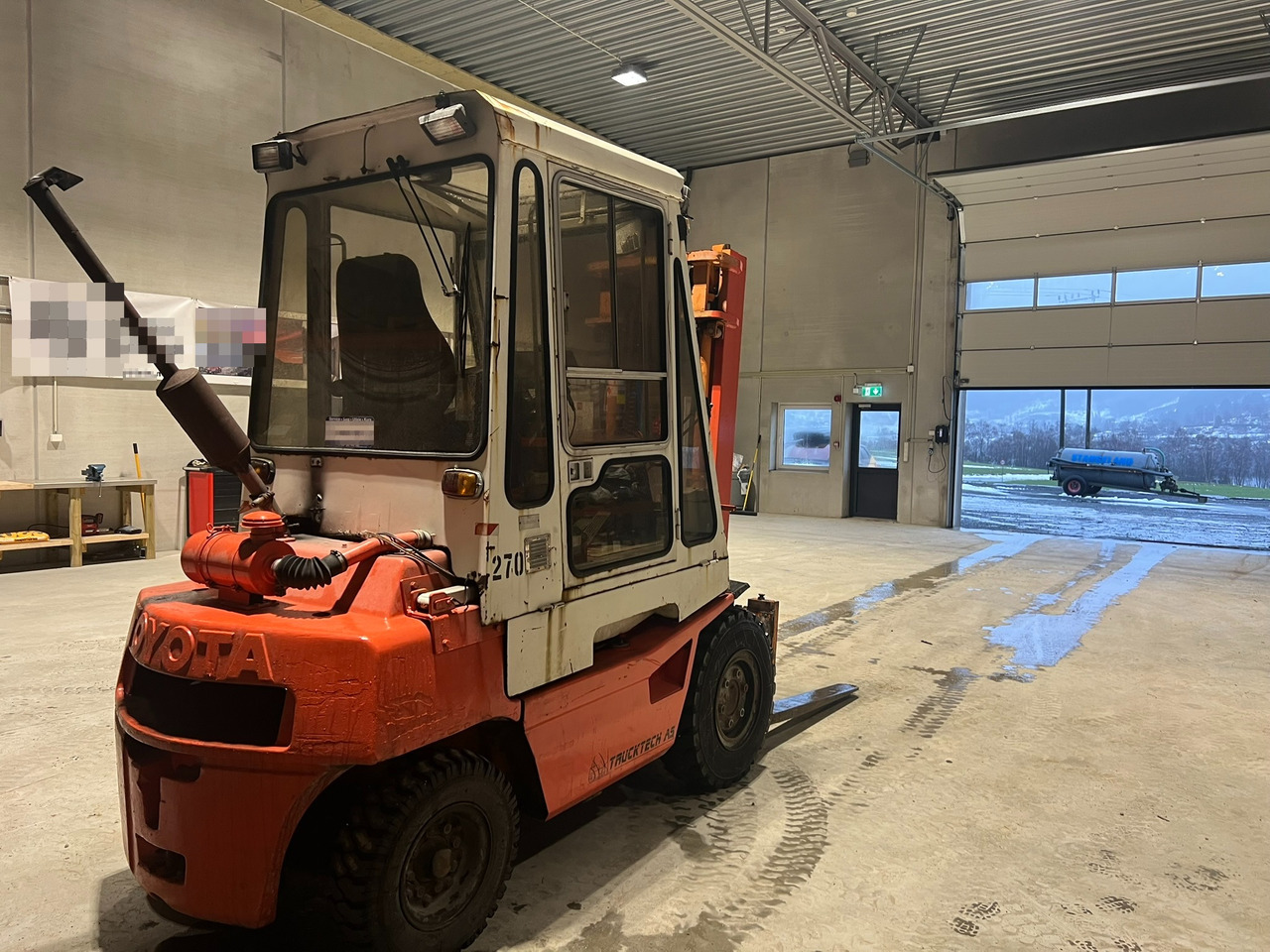 Toyota 3FD33 - Gabelstapler: das Bild 4 Toyota 3FD33 - Gabelstapler: das Bild 4