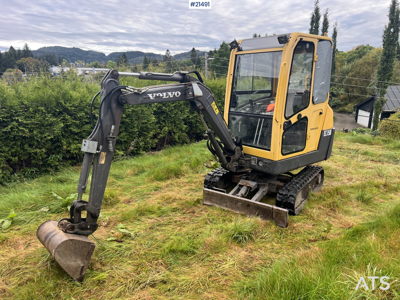 Volvo EC15B - Minibagger: das Bild 1 Volvo EC15B - Minibagger: das Bild 1