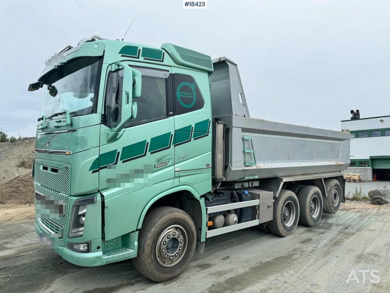 Volvo FH750 - Kipper: das Bild 2 Volvo FH750 - Kipper: das Bild 2