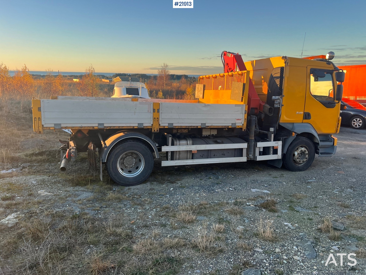 Volvo FL240 - Autokran: das Bild 3 Volvo FL240 - Autokran: das Bild 3