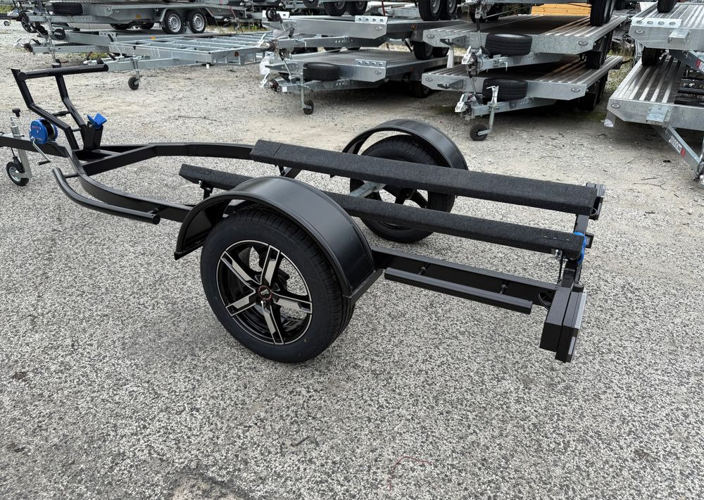 Boro JETSKI - Bootstrailer: das Bild 2 Boro JETSKI - Bootstrailer: das Bild 2