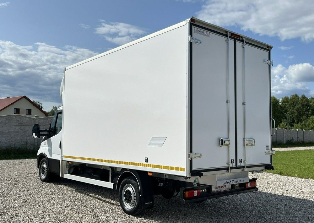 Iveco Daily - Kühltransporter: das Bild 3 Iveco Daily - Kühltransporter: das Bild 3