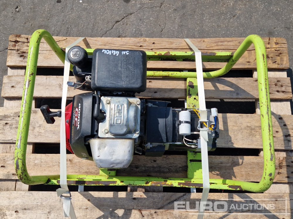 2009 Pramac PX 2500 1.79kW Generator - Stromgenerator: das Bild 5 2009 Pramac PX 2500 1.79kW Generator - Stromgenerator: das Bild 5
