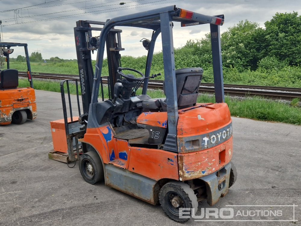 2010 Toyota 7FBH15 - Gabelstapler: das Bild 3 2010 Toyota 7FBH15 - Gabelstapler: das Bild 3