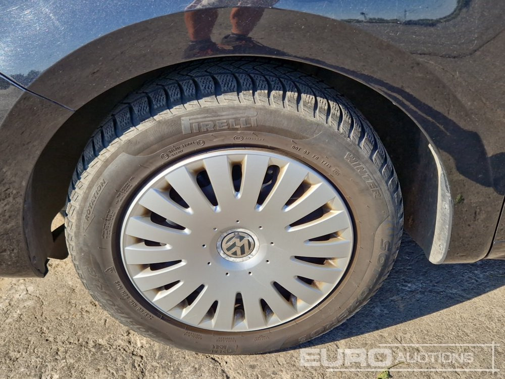 PKW 2010 Volkswagen Sharan: das Bild 10
