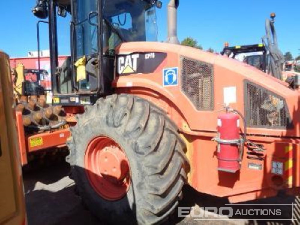 2011 CAT CP76 - Walzen: das Bild 3 2011 CAT CP76 - Walzen: das Bild 3