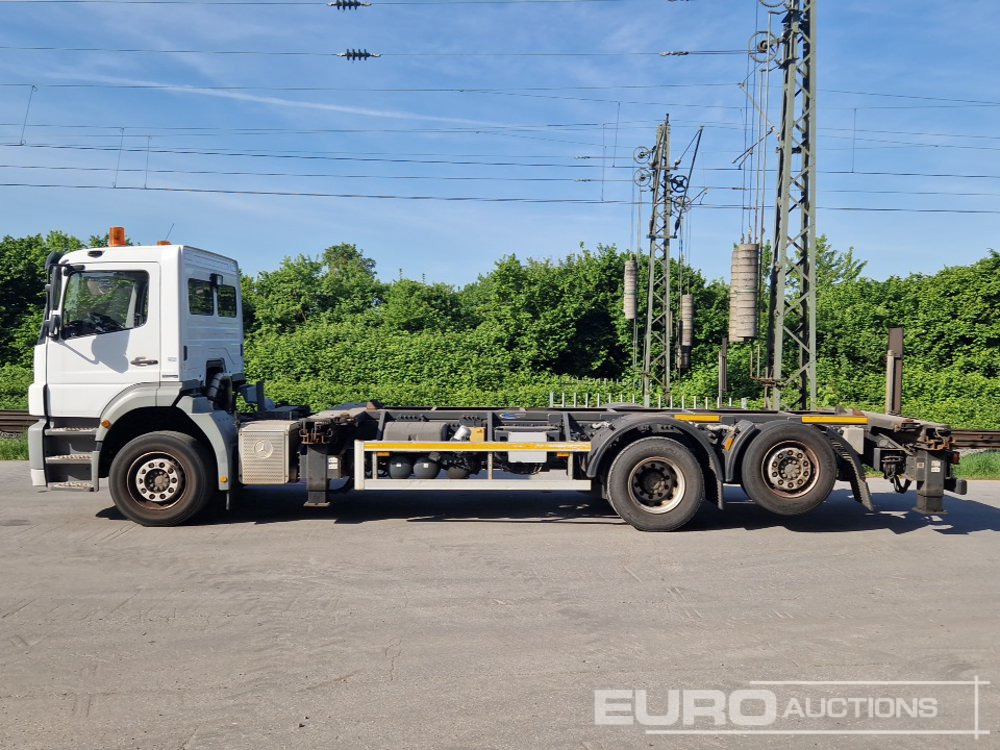 2011 Mercedes Axor 2529 - Containerwagen/ Wechselfahrgestell LKW: das Bild 2 2011 Mercedes Axor 2529 - Containerwagen/ Wechselfahrgestell LKW: das Bild 2
