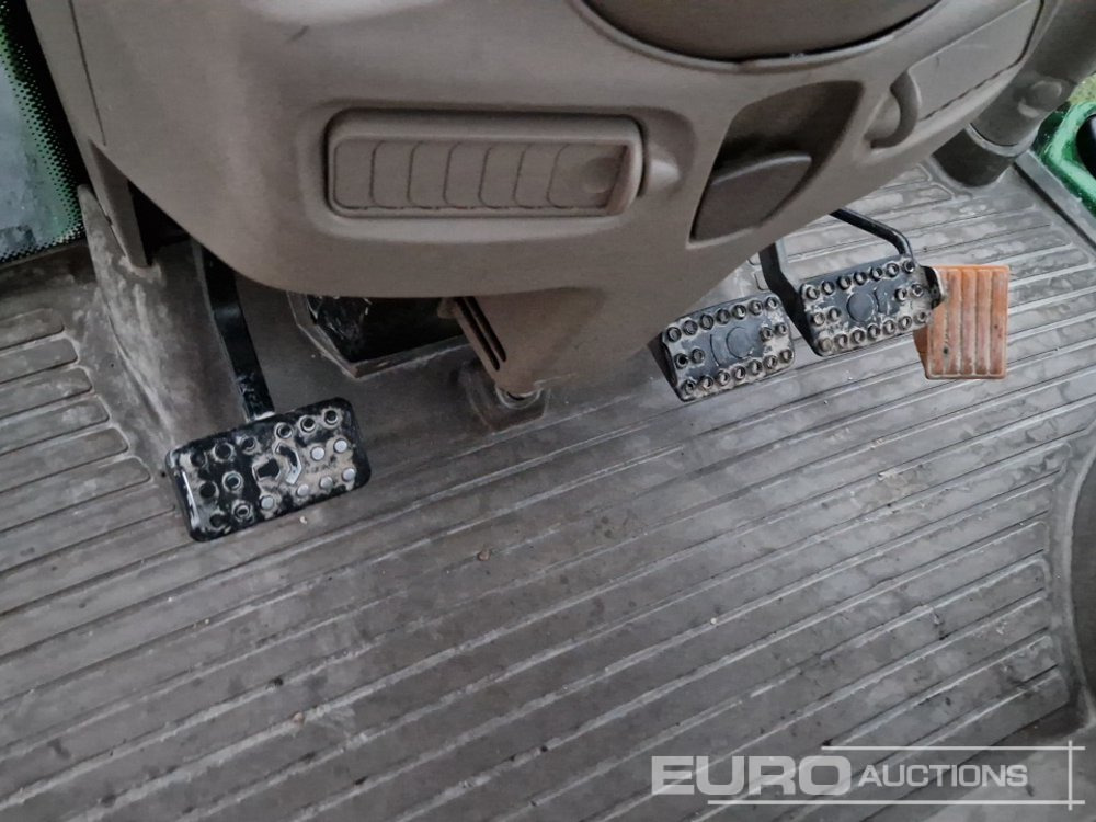 Traktor 2013 John Deere 6190R: das Bild 27