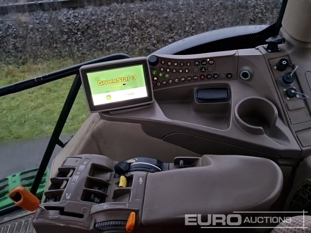 Traktor 2013 John Deere 6190R: das Bild 30