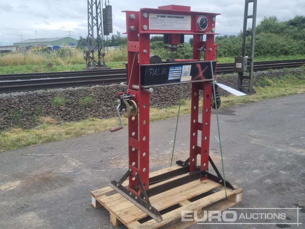 2015 50 Ton Hydraulic Workshop Press - Werkstattgerät: das Bild 1 2015 50 Ton Hydraulic Workshop Press - Werkstattgerät: das Bild 1