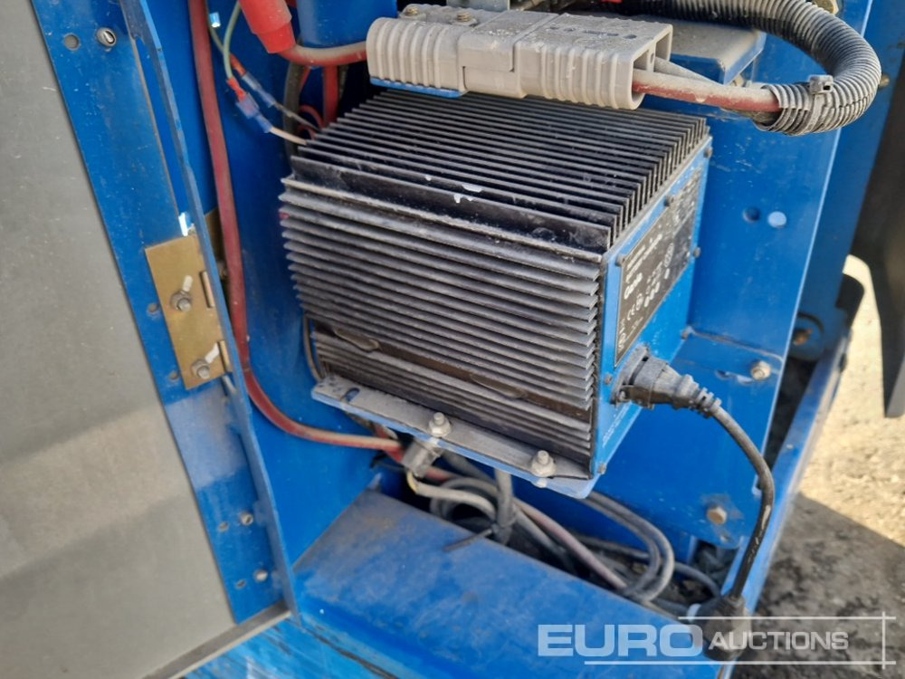 Teleskopmastbühne 2016 Genie GR-15: das Bild 19