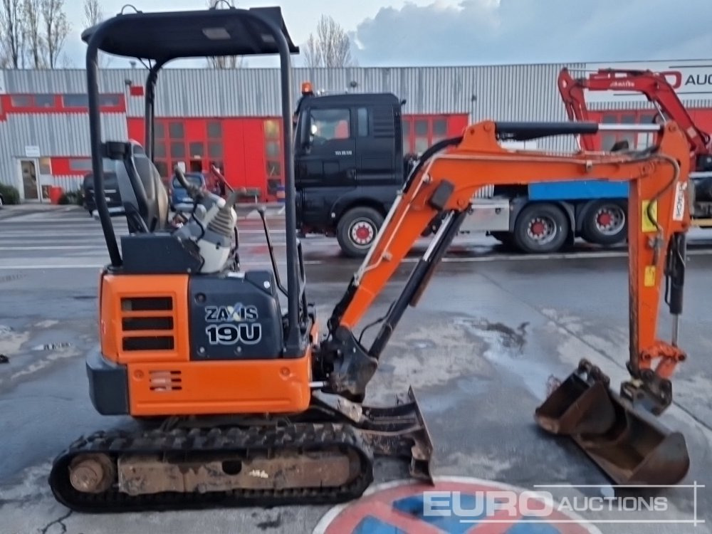 2019 Hitachi ZX19U-5A YR - Minibagger: das Bild 5 2019 Hitachi ZX19U-5A YR - Minibagger: das Bild 5