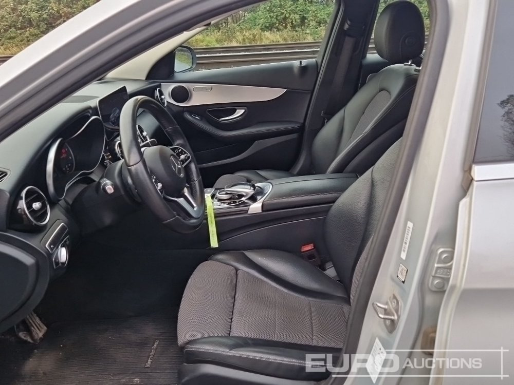 PKW 2019 Mercedes Benz C220D: das Bild 25