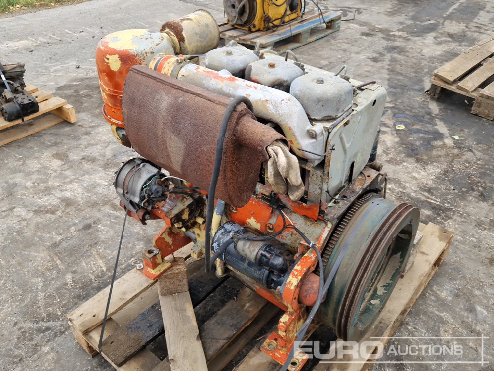 Deutz 3 Cylinder Diesel Engine - Motor: das Bild 3 Deutz 3 Cylinder Diesel Engine - Motor: das Bild 3