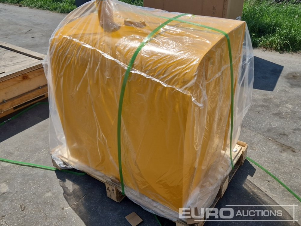 Unused Fuel Tank to suit JCB Excavator - Ersatzteile für Bagger: das Bild 1 Unused Fuel Tank to suit JCB Excavator - Ersatzteile für Bagger: das Bild 1
