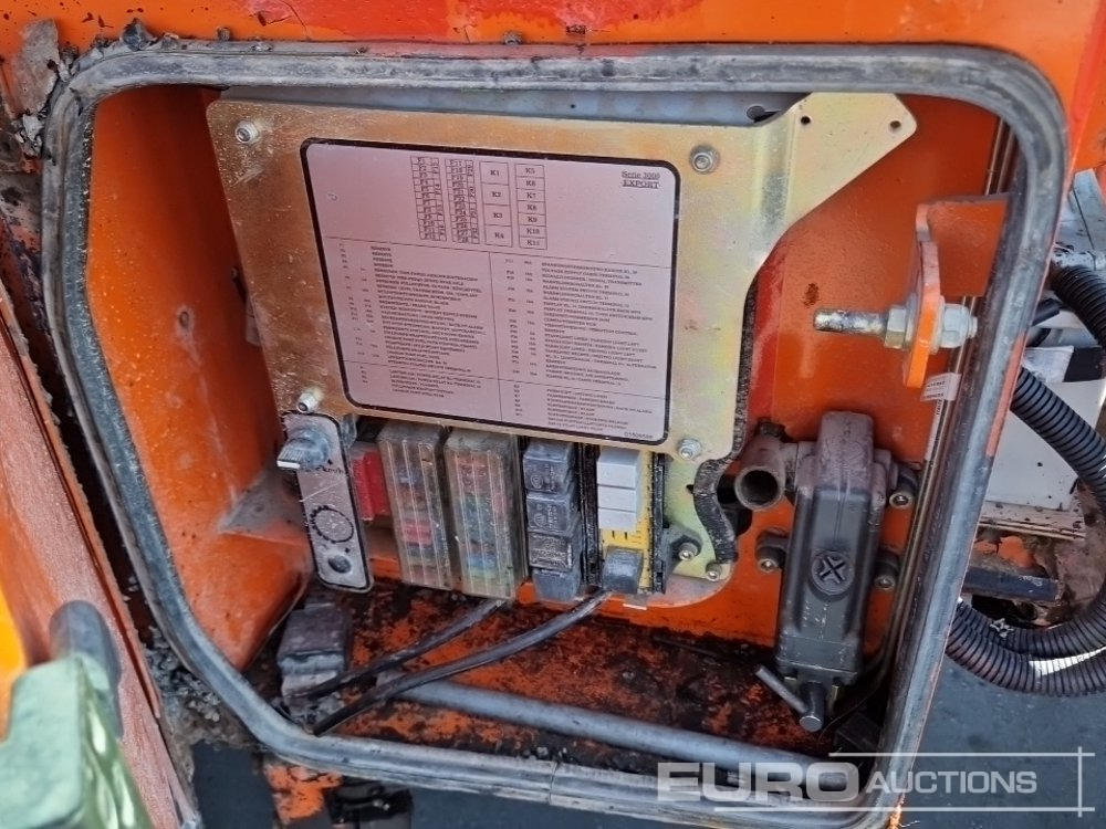 Walzen Hamm 3307: das Bild 24