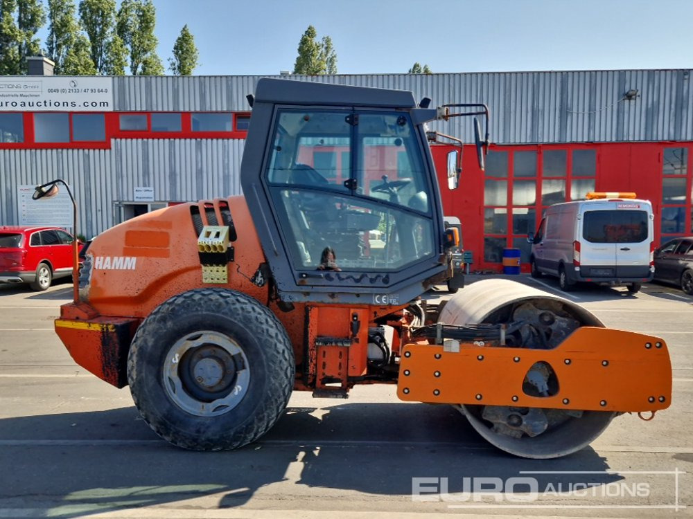 Walzen Hamm 3307: das Bild 6