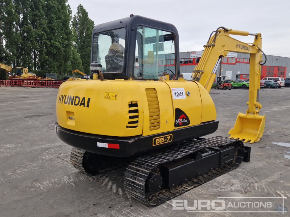 Hyundai R55-7 - Minibagger: das Bild 5 Hyundai R55-7 - Minibagger: das Bild 5