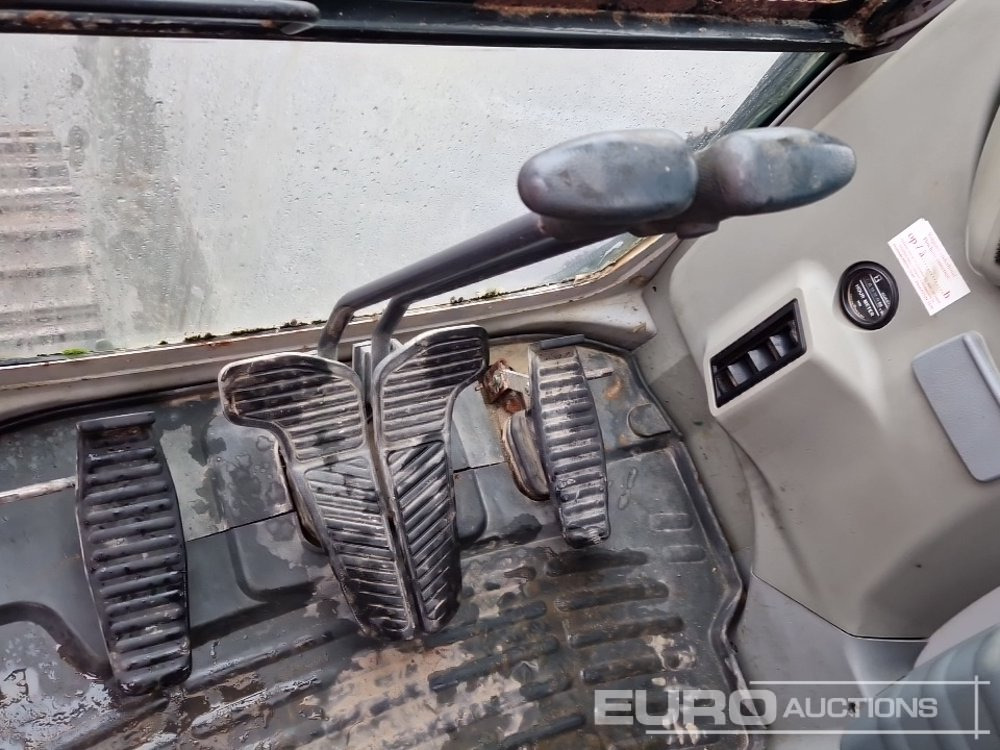 Kettenbagger Kobelco SK235SRLC: das Bild 35