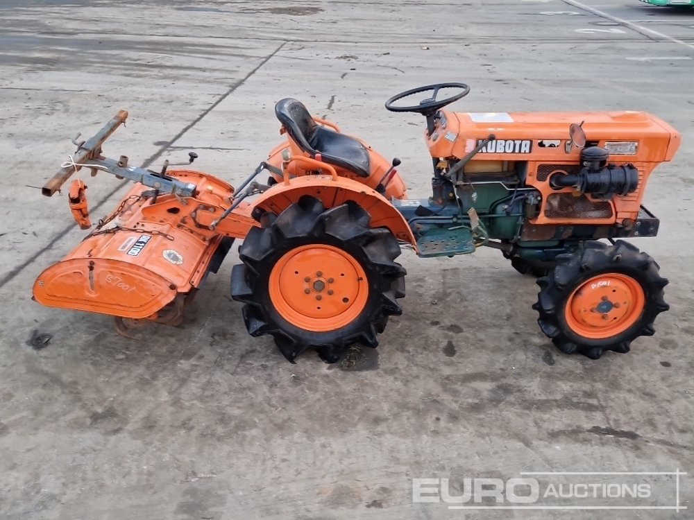 Kubota B7001 - Kleintraktor: das Bild 5 Kubota B7001 - Kleintraktor: das Bild 5