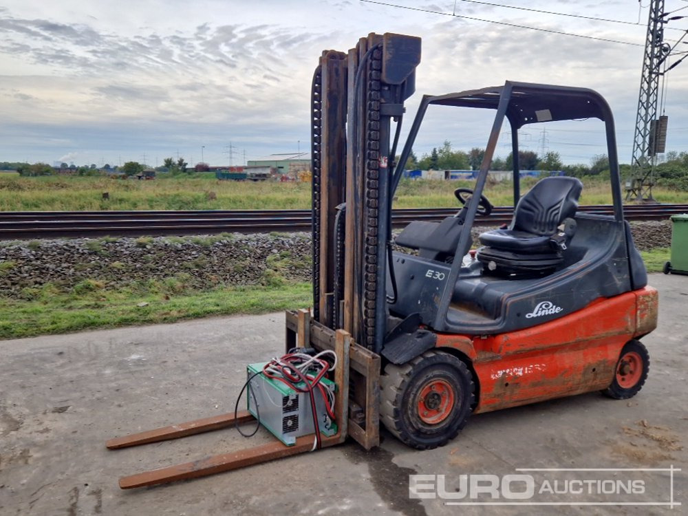 Linde E30 - Gabelstapler: das Bild 1 Linde E30 - Gabelstapler: das Bild 1