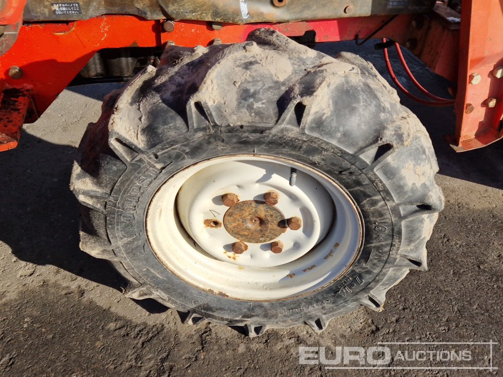 Mitsubishi MT24 - Kleintraktor: das Bild 5 Mitsubishi MT24 - Kleintraktor: das Bild 5