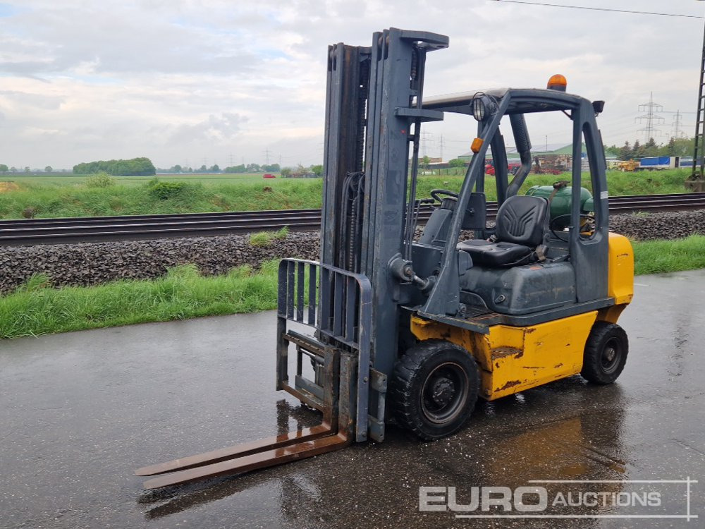 Nissan UD02A25PQ - Gabelstapler: das Bild 1 Nissan UD02A25PQ - Gabelstapler: das Bild 1