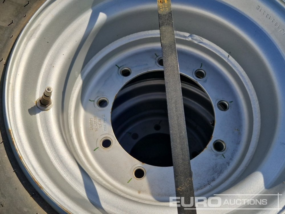 Outrigger 33x15.5x16.5 NHS Tyres with Rims (2 of) - Reifen: das Bild 5 Outrigger 33x15.5x16.5 NHS Tyres with Rims (2 of) - Reifen: das Bild 5