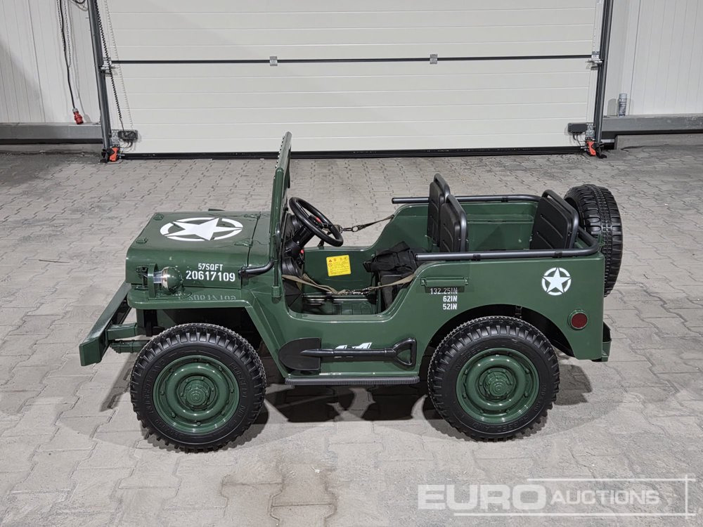 Unused Mini Jeep, 3 Seater for Kids, Remote Control, Fast Charger - Quad: das Bild 2 Unused Mini Jeep, 3 Seater for Kids, Remote Control, Fast Charger - Quad: das Bild 2