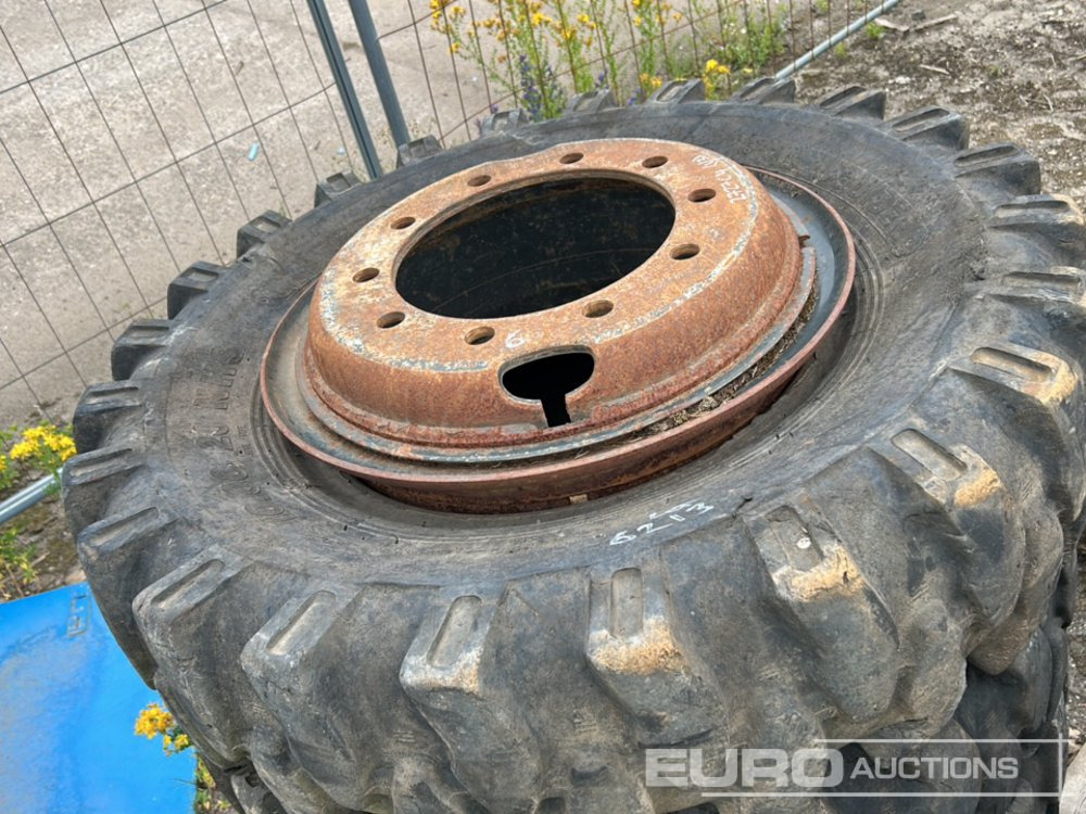Various Tyres with Rims (12 of) - Reifen: das Bild 5 Various Tyres with Rims (12 of) - Reifen: das Bild 5