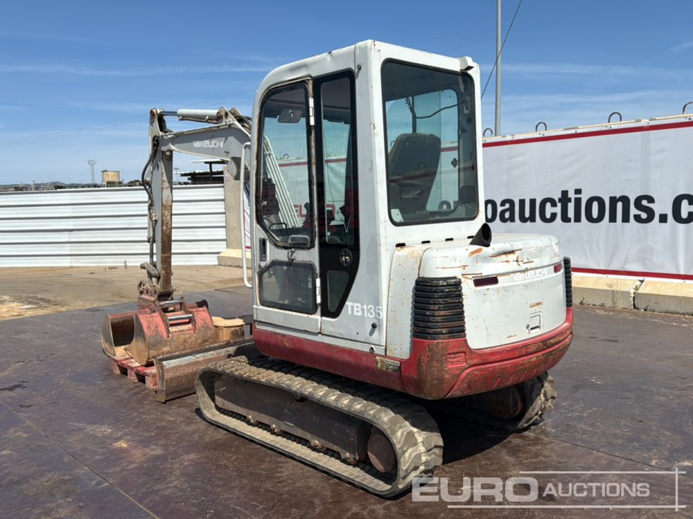 2004 Takeuchi TB135 - Minibagger: das Bild 3 2004 Takeuchi TB135 - Minibagger: das Bild 3