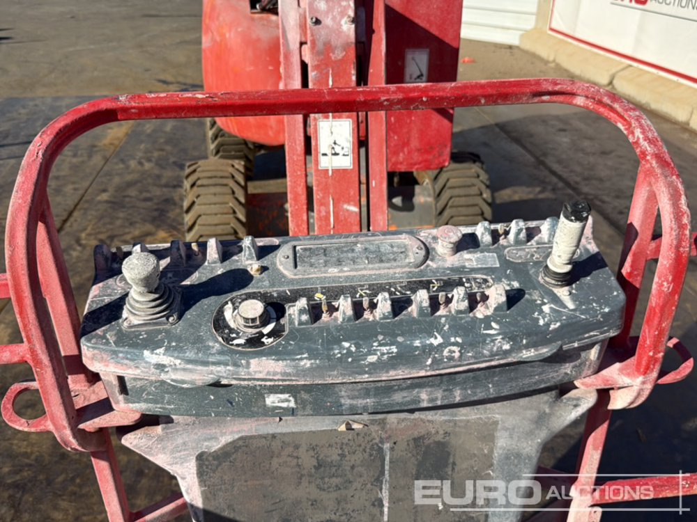 Gelenkarmbühne JLG 450AJ SII: das Bild 26