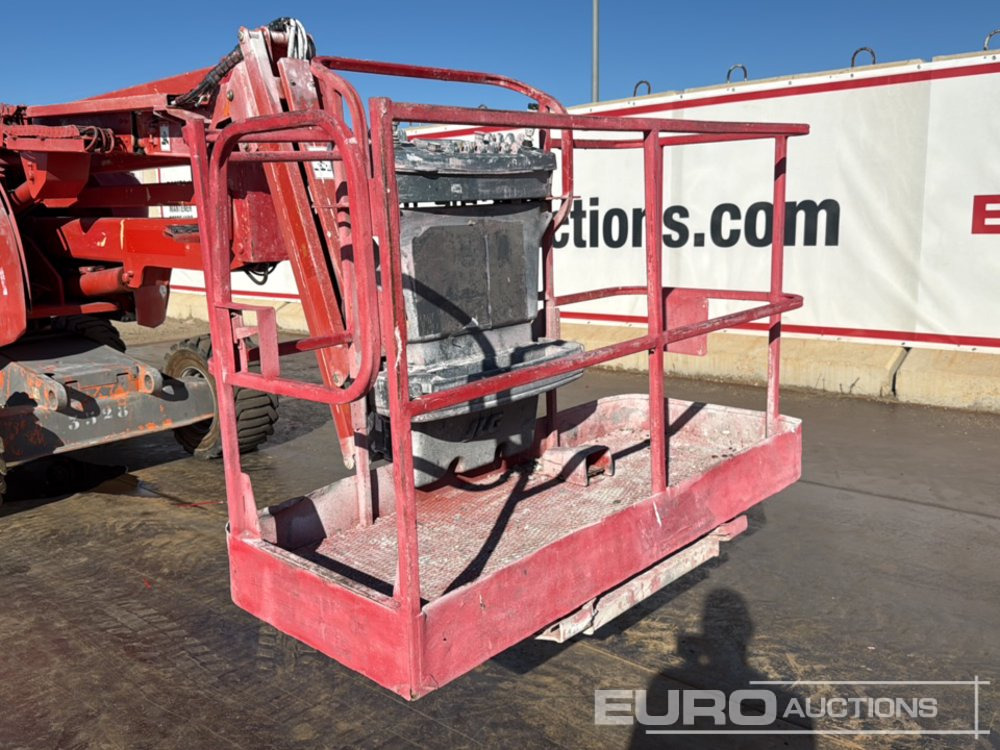 Gelenkarmbühne JLG 450AJ SII: das Bild 19