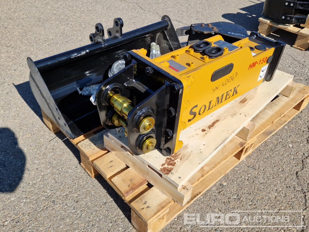 Unused Set of 30" Ditching, 8" Digging Bucket, Hydraulic Breaker to suit JPC Excavator / Conjunto Cazos de 800mm y 200mm y Martillo Solmek HM-150para Excavadora JPC - Schaufel: das Bild 1 Unused Set of 30" Ditching, 8" Digging Bucket, Hydraulic Breaker to suit JPC Excavator / Conjunto Cazos de 800mm y 200mm y Martillo Solmek HM-150para Excavadora JPC - Schaufel: das Bild 1