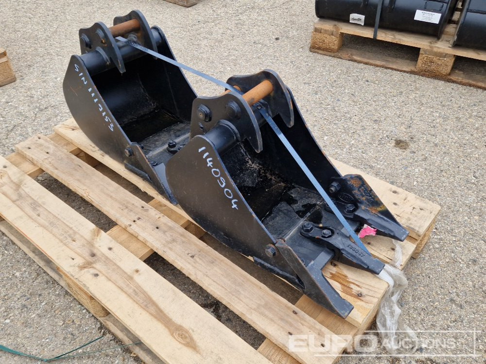Unused Yanmar H02-0300-7602 - Schaufel: das Bild 1 Unused Yanmar H02-0300-7602 - Schaufel: das Bild 1