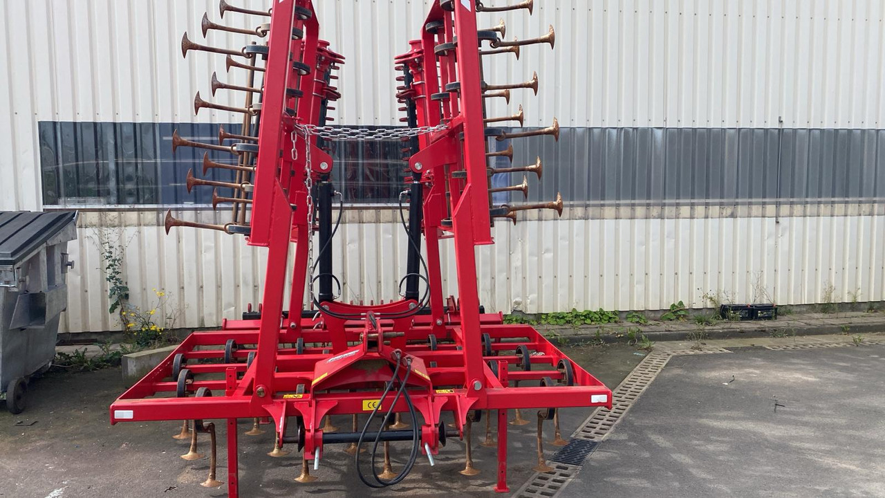 Agro Factory Cris 6 Grossfederzinkenegge - Egge: das Bild 1 Agro Factory Cris 6 Grossfederzinkenegge - Egge: das Bild 1