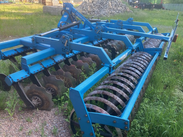 Agroland Kurzscheibenegge Heavy 4,50m - Scheibenegge: das Bild 1 Agroland Kurzscheibenegge Heavy 4,50m - Scheibenegge: das Bild 1
