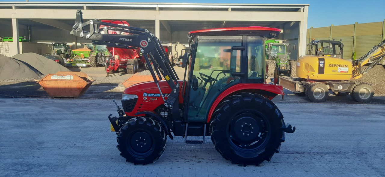 Branson 6225C - Traktor: das Bild 1 Branson 6225C - Traktor: das Bild 1