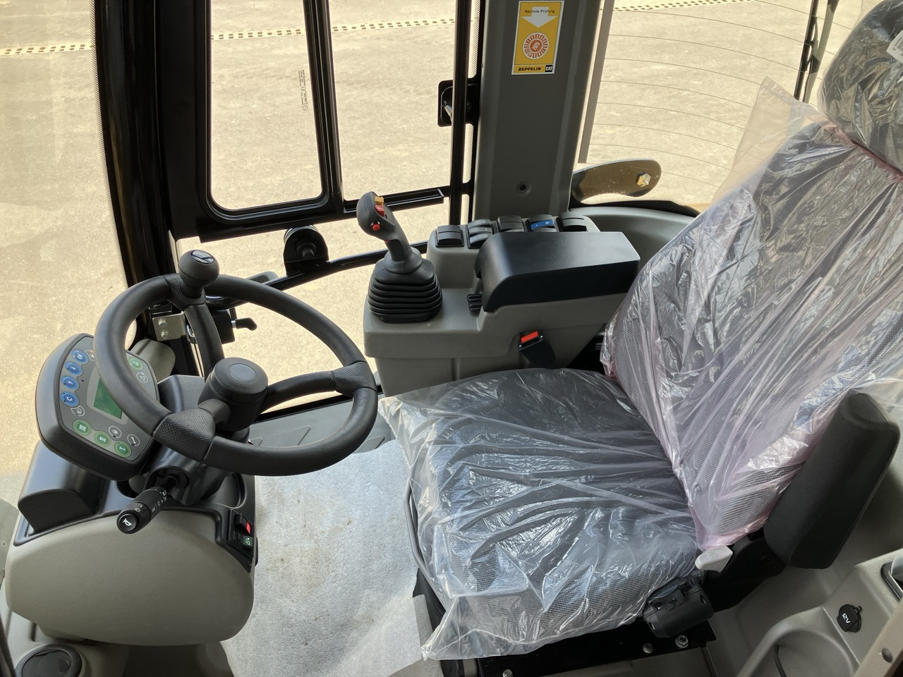 Caterpillar Zeppelin ZL60T - Lader: das Bild 4 Caterpillar Zeppelin ZL60T - Lader: das Bild 4