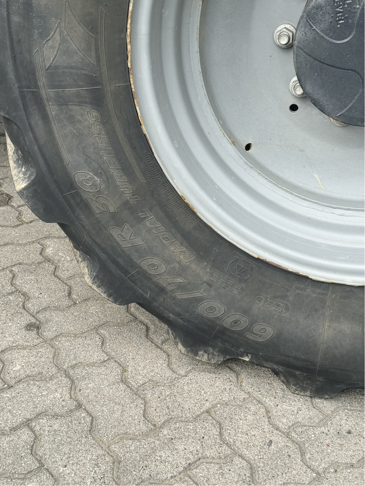 Deutz-Fahr Agrotron 7250 TTV - Traktor: das Bild 5 Deutz-Fahr Agrotron 7250 TTV - Traktor: das Bild 5