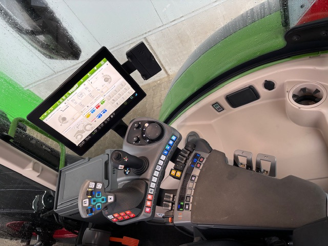 Fendt 618 Vario Power Setting2 - Traktor: das Bild 4 Fendt 618 Vario Power Setting2 - Traktor: das Bild 4