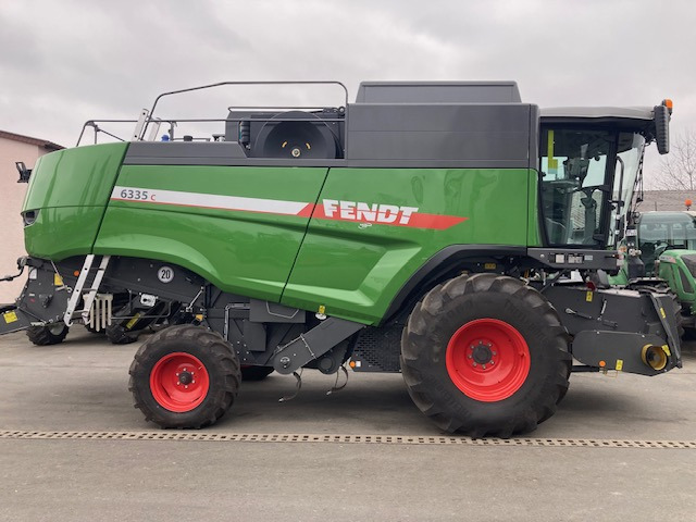 Fendt 6335C Stage 5 - Mähdrescher: das Bild 1 Fendt 6335C Stage 5 - Mähdrescher: das Bild 1