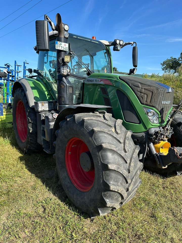 Fendt 718 Vario S4 ProfiPlus - Traktor: das Bild 1 Fendt 718 Vario S4 ProfiPlus - Traktor: das Bild 1