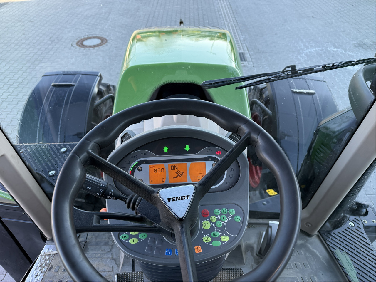 Fendt 720 Vario S4 Power - Traktor: das Bild 3 Fendt 720 Vario S4 Power - Traktor: das Bild 3