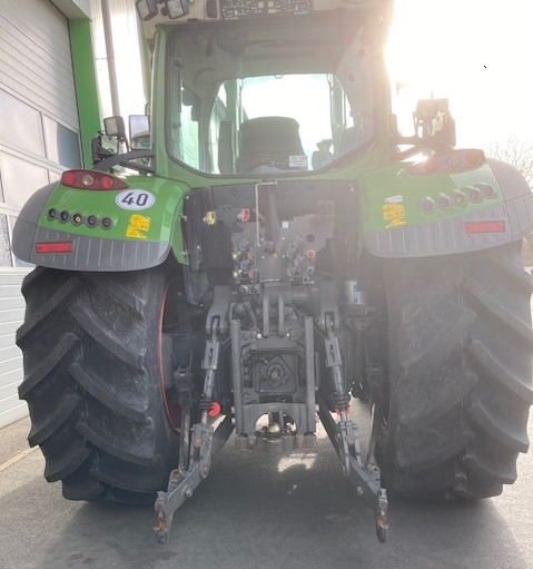 Traktor Fendt 720 Vario S4 Profi: das Bild 8