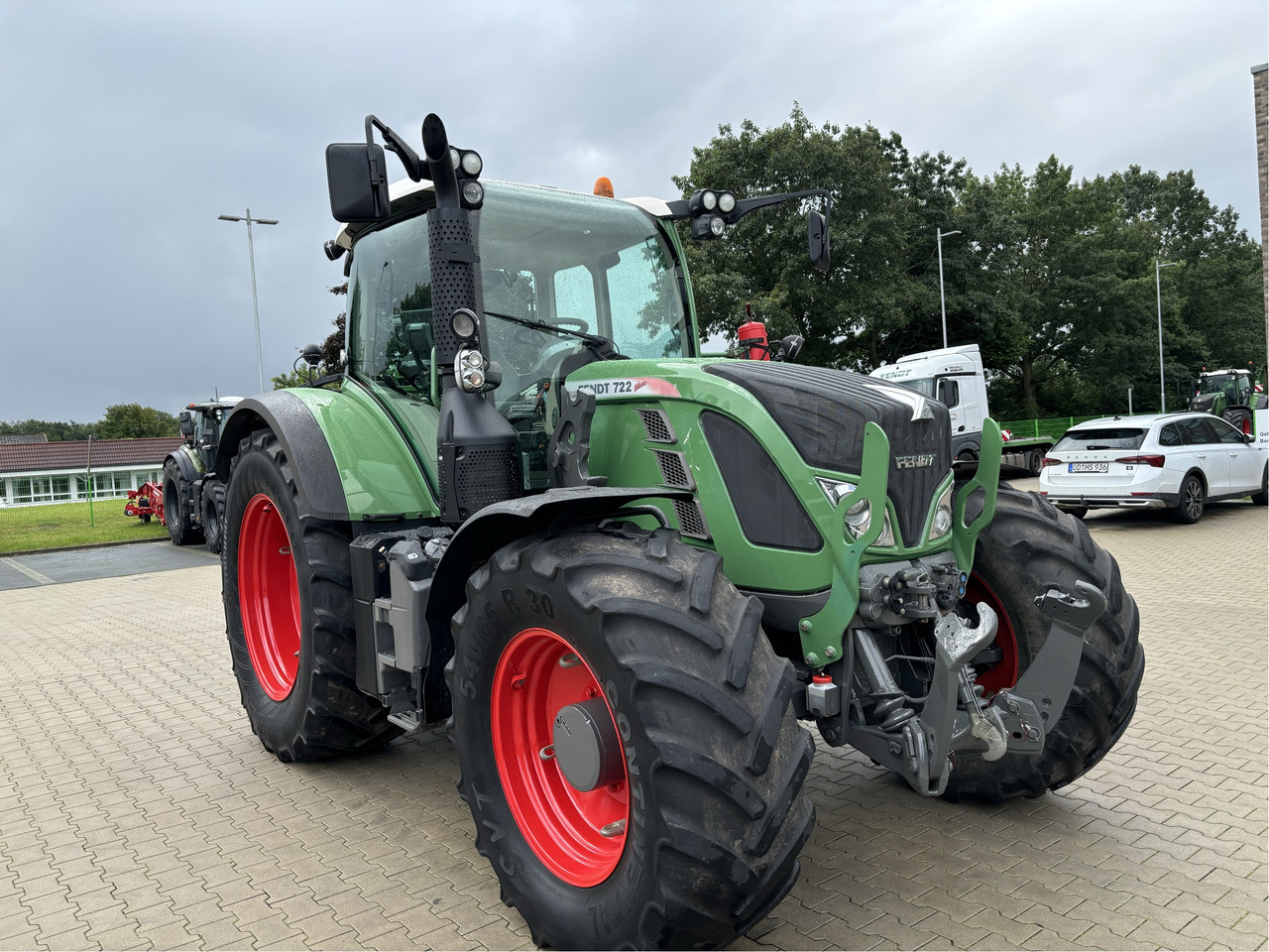 Fendt 722 Vario SCR ProfiPlus - Traktor: das Bild 1 Fendt 722 Vario SCR ProfiPlus - Traktor: das Bild 1