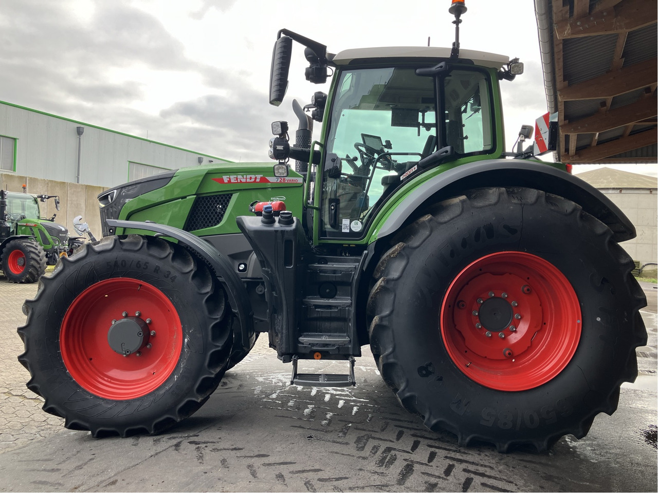 Fendt 728 Vario Gen7 - Traktor: das Bild 3 Fendt 728 Vario Gen7 - Traktor: das Bild 3