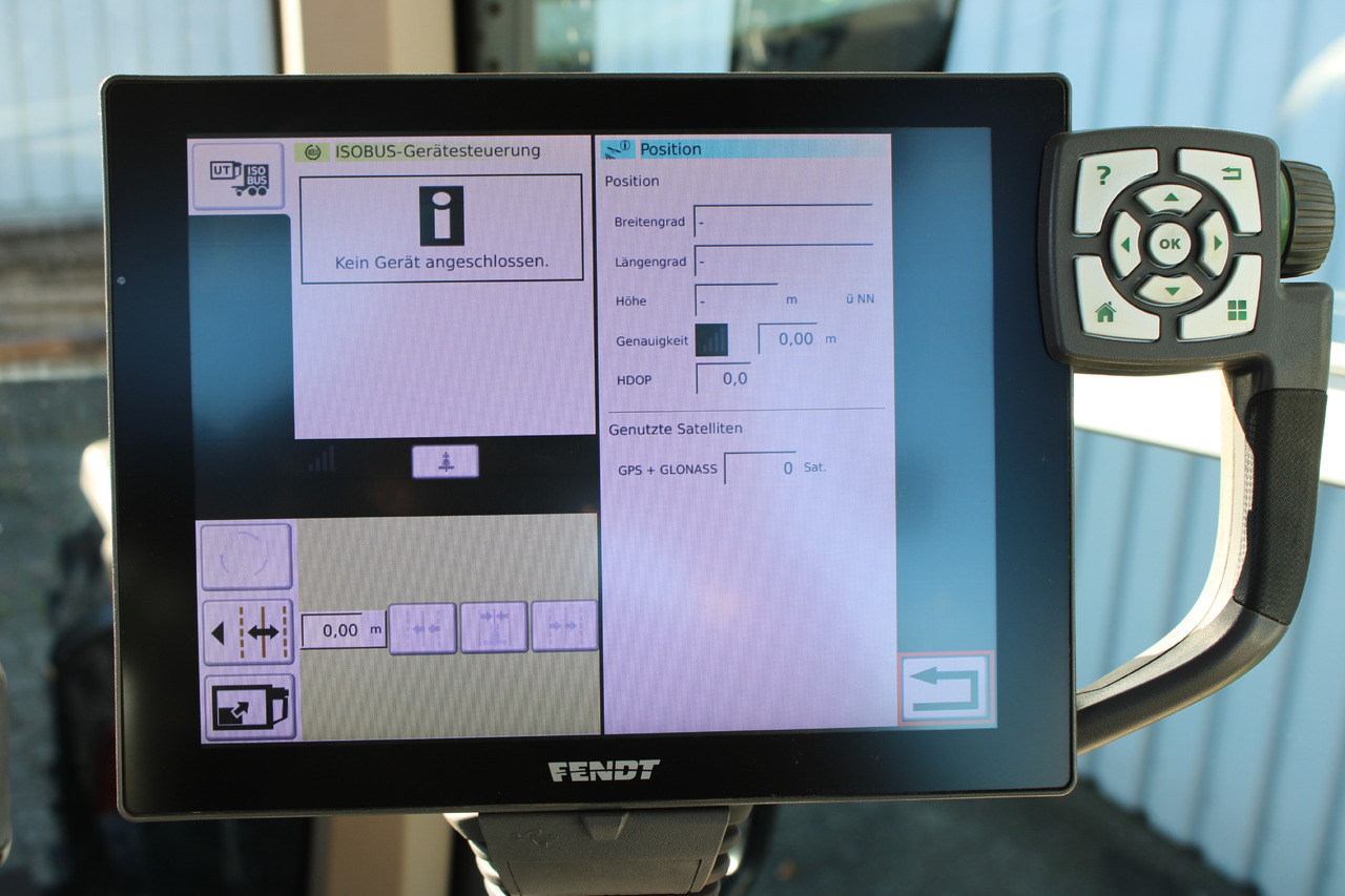 Fendt 828 Vario S4 Profi - Traktor: das Bild 3 Fendt 828 Vario S4 Profi - Traktor: das Bild 3